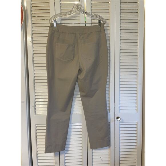 Soft Surroundings Khaki Stretch Pants Size Petite M Mid Rise Pull UP Flat Front - Picture 5 of 9